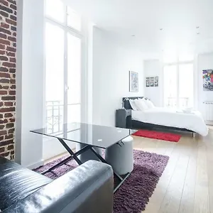  Appartement Gorgeous Eiffel Tower
